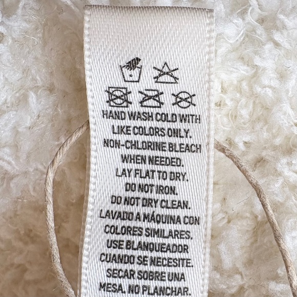 NWT Skims Cozy Wrap Knit Top Womens S/M Bone - Picture 8 of 11